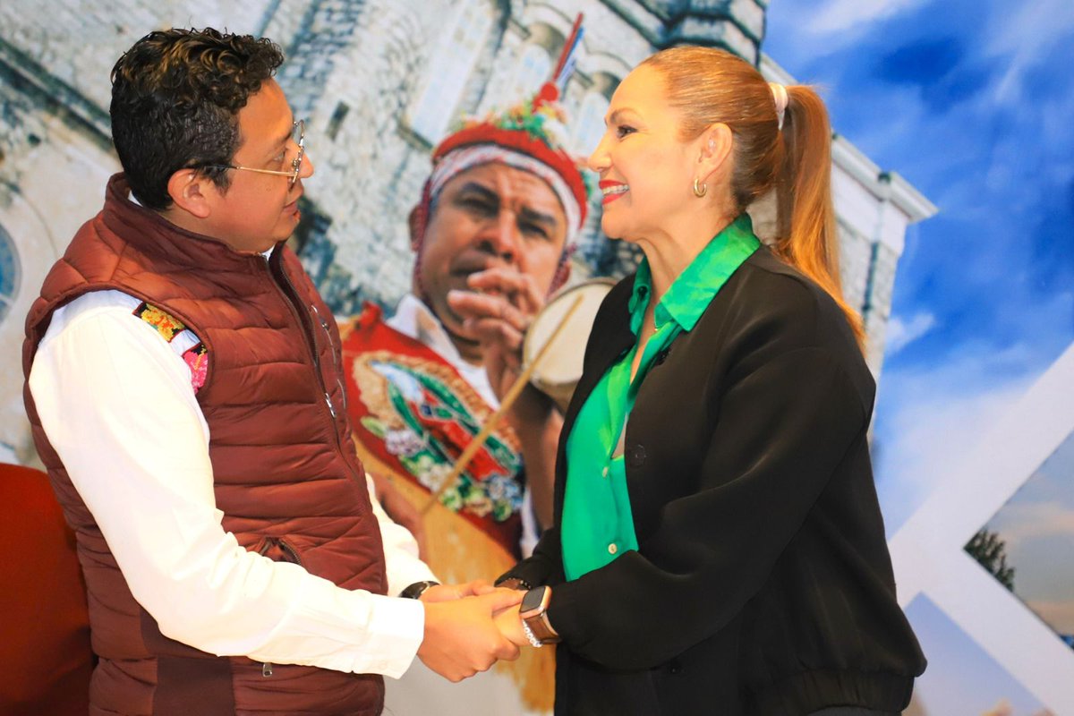 Con el objetivo de impulsar la riqueza cultural, gastronómica y turística de los 217 municipios de Puebla🌍, el <a href="/Gob_Puebla/">Gobierno de Puebla</a> del mandatario <a href="/armentapuebla_/">Alejandro Armenta</a>, a través de este organismo, presentó la Feria Patronal de San Salvador Chachapa🎉🍴🎭.
#PorAmorAPuebla #PensarEnGrande