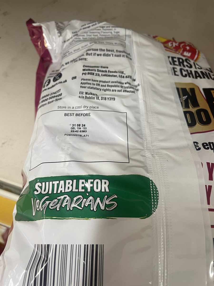 Ms_Mimi88's tweet photo. I was in @sainsburys  in Streatham Common on Saturday and was about to purchase multipack ofPrawn cocktail crips and was shocked to see the best before date being 31/08/2024! #sainsburys #outofdate https://t.co/ASWgPqktoX