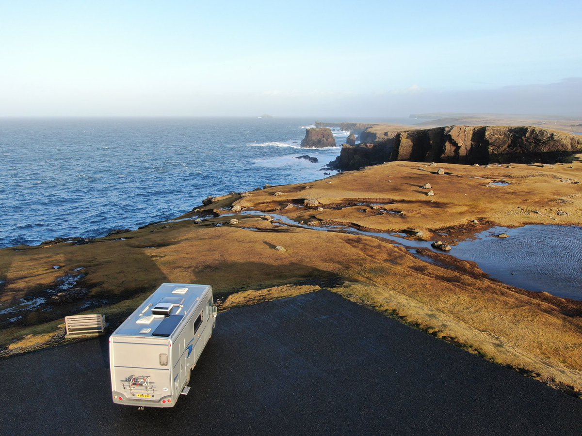 derekmcl tweet media