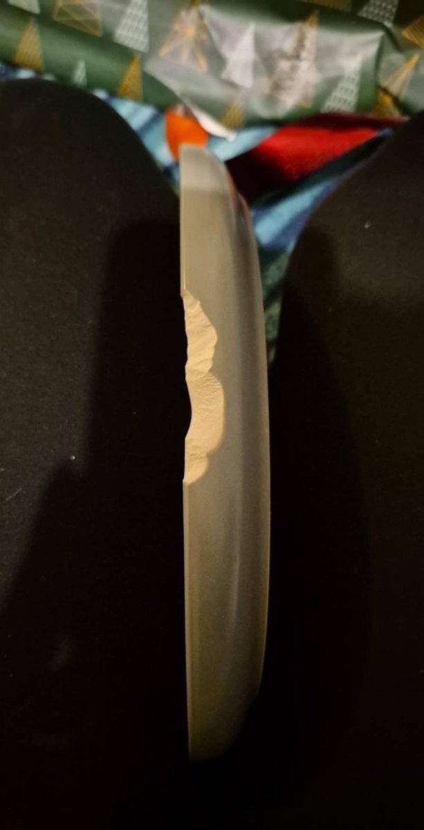 jowhite1's tweet photo. @AsdaServiceTeam I've just received a plate set as a late Christmas present, and one of the plates is massively chipped.. but no sign of the missing piece in the box! https://t.co/F69LT36ShG