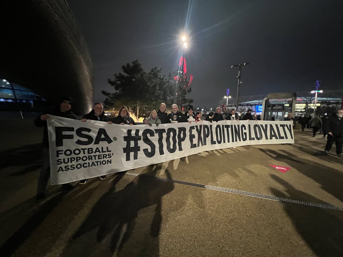 HammersUnited2's tweet image. #StopExploitingLoyalty @saveconcessions ⁦thank you ⁦@FulhamSuppTrust⁩