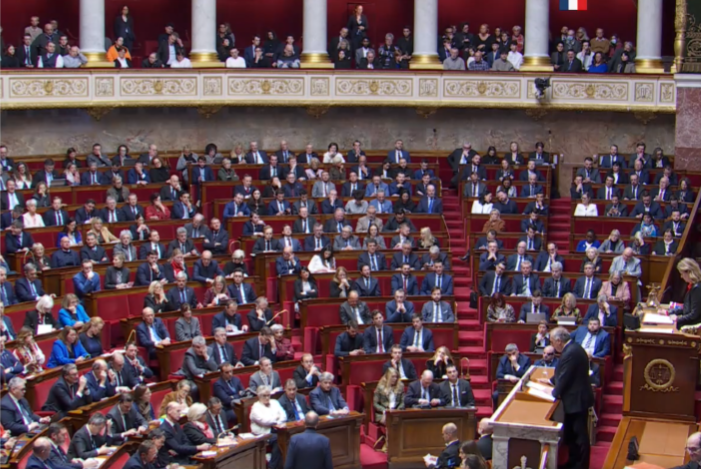 Après la Déclaration de Politique Générale du Premier Ministre, des engagements forts sont pris pour notre système de santé :

👉L'augmentation significative de l'ONDAM pour renforcer notre soutien à l’hôpital, public et privé, et à la médecine de ville, et améliorer les