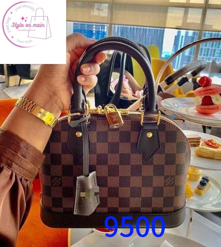 SacreModa's tweet image. " Nouvelle collection de sacs à main arrivée ! Découvrez nos modèles tendance et élégants à des prix incroyables ! Achetez maintenant et profitez de nos offres spéciales !"
📞:656682941/6 90 17 52 33