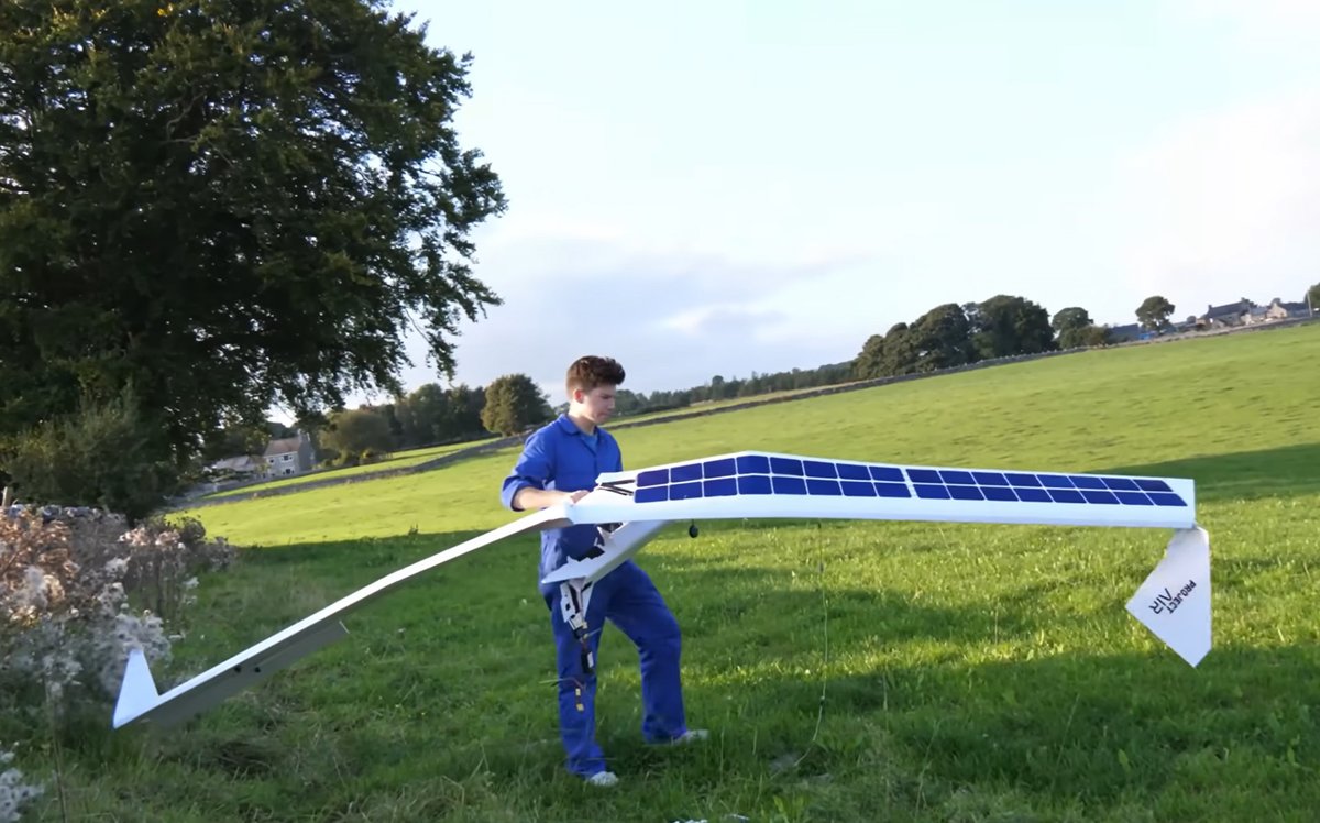 SOLIDWORKS's tweet photo. What would you do if your solar-powered, remote-controlled (RC) plane lost power mid-flight and came crashing down? See part 2 of this series about how James Whomsley from #ProjectAir designs and builds a solar-powered plane using #SOLIDWORKS for #Makers. https://t.co/Fka1ZbfSdz https://t.co/iVzI9i2JAI