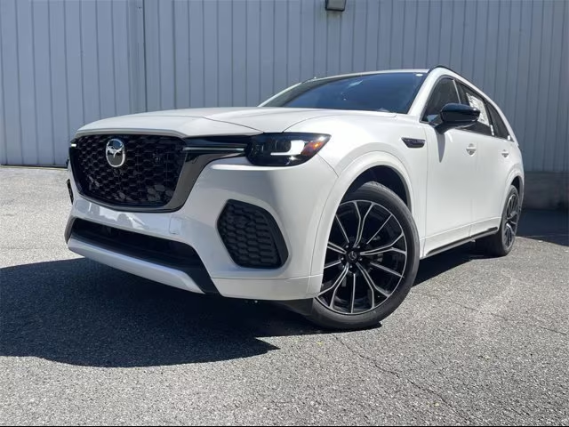OceanRoswell's tweet photo. Meet the new 2025 Mazda CX-70 and Mazda CX-70 Hybrid at Mazda of Roswell. Agile SUVs with an interior spacious enough to comfortably carry you, your passengers, and whatever you may need for the road ahead.

Shop Now: https://t.co/d295iQlcvF https://t.co/tgUyiVWtIx