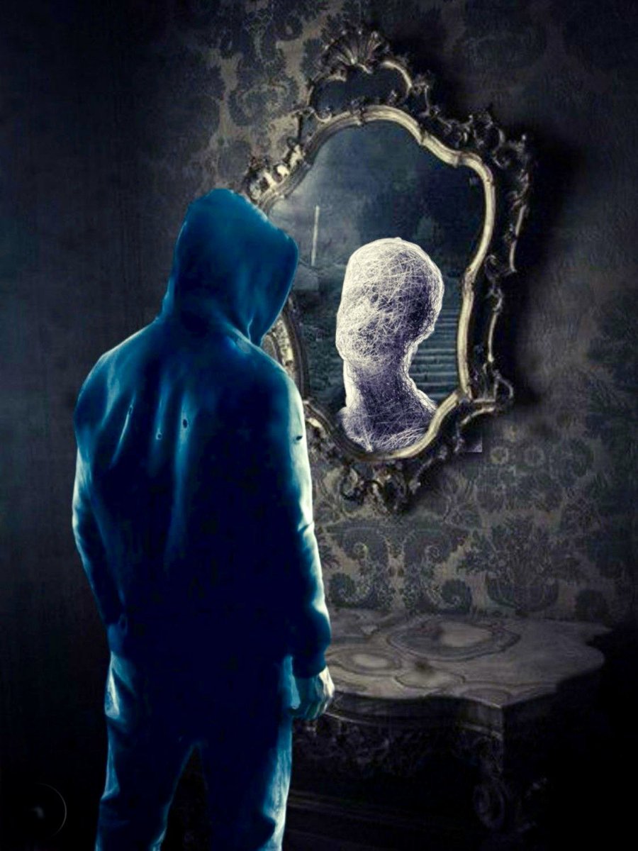 No creas en mi consejo , 
si algún día te digo que te creo, no me creas, porque ya, no creo ni en mi reflejo.