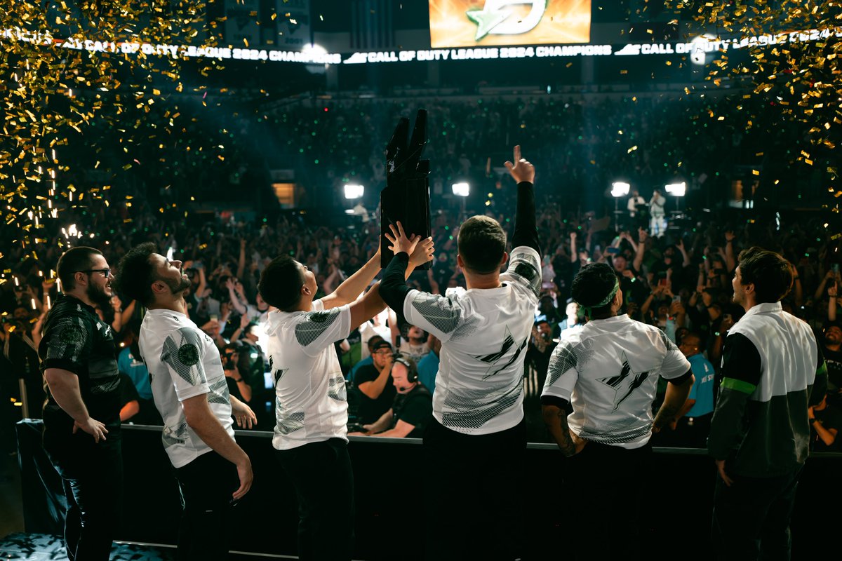OpTic's tweet photo. Tap, hold and load in 4k 🏆 https://t.co/LynnFX1nlZ