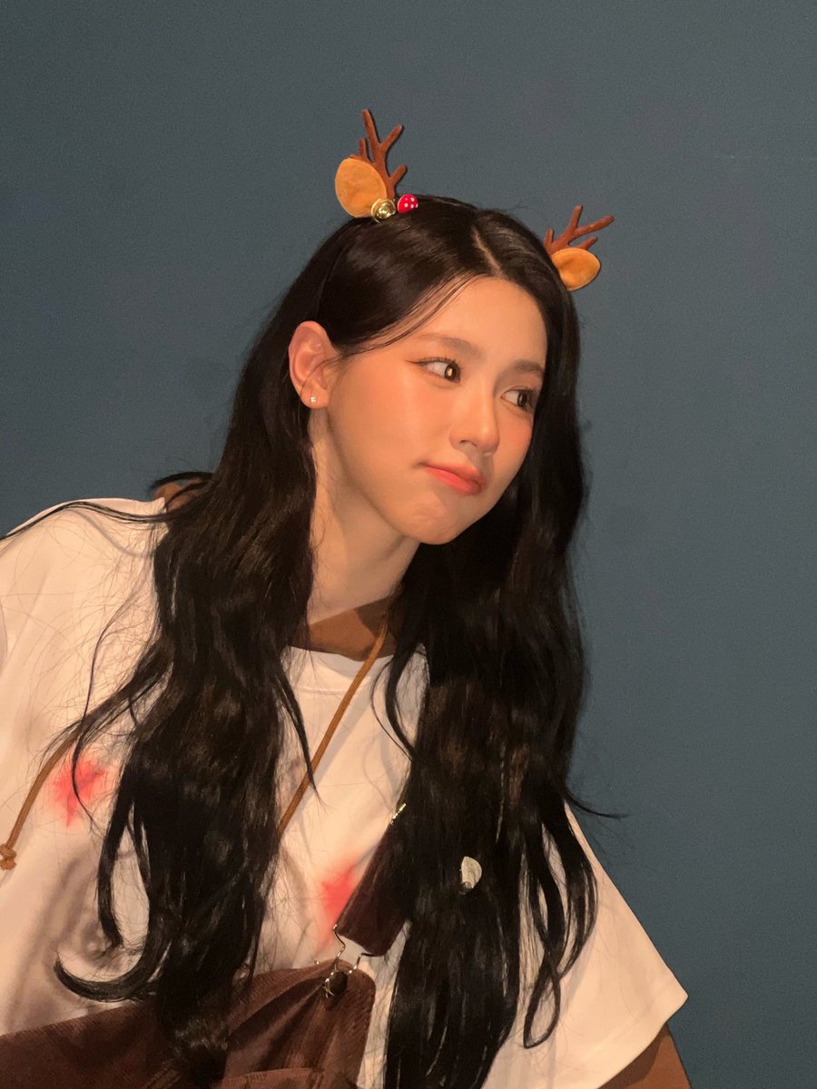 cmyarchive's tweet photo. [250114]🐰 on 🫧 https://t.co/lwjru6ohc6