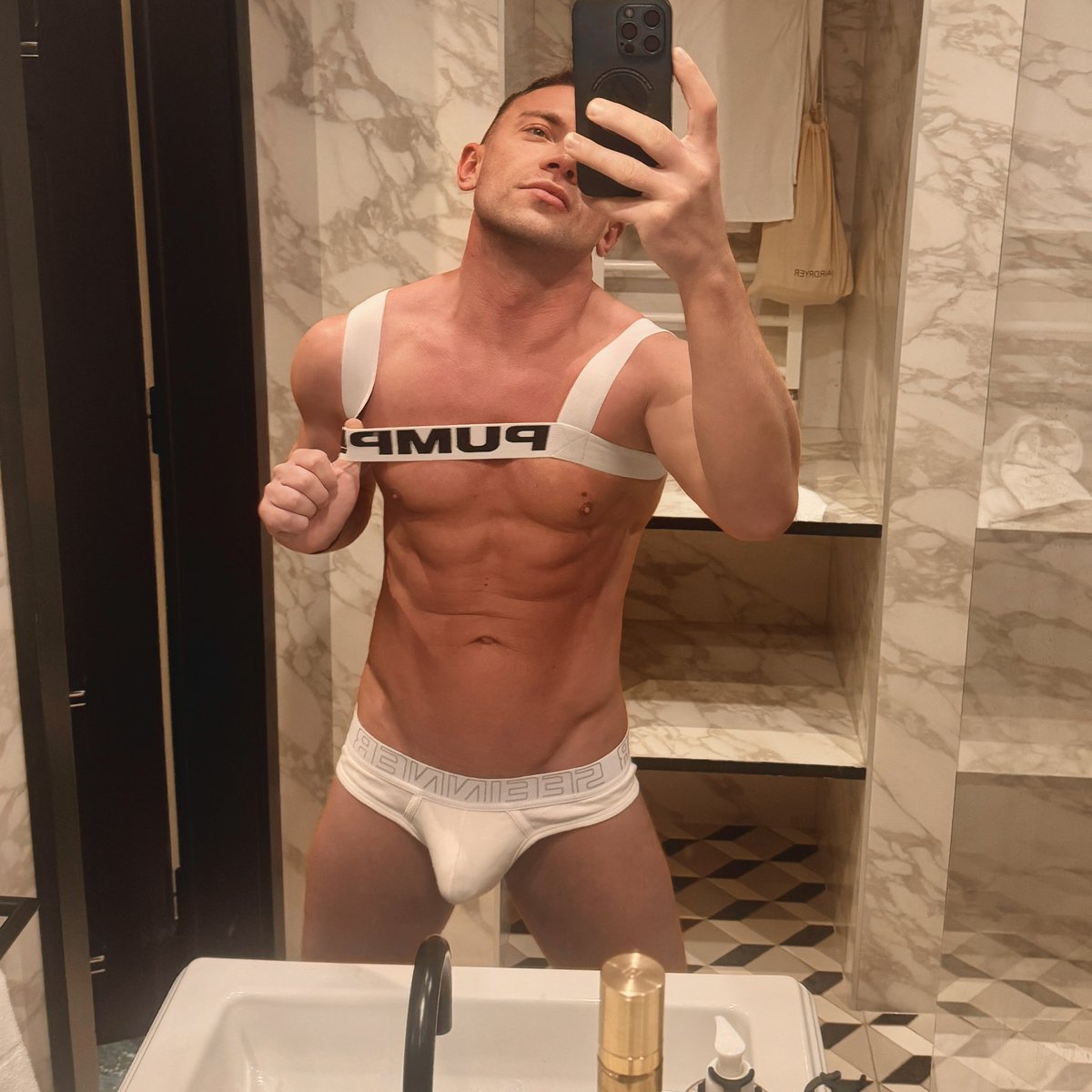 Hello fellas :)