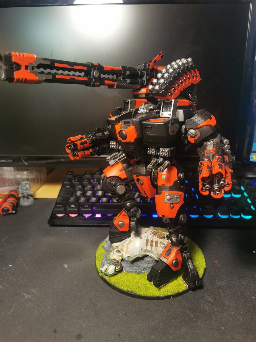 HiveMind Nina EmeraldSaid tweet media