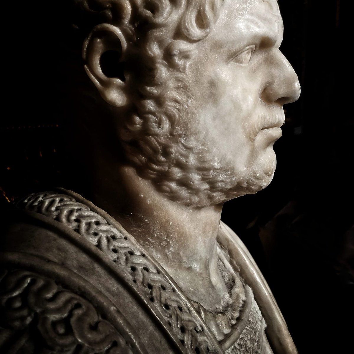 galleriaspada's tweet photo. Caracalla.
#caracalla
#imperatoriromani #romanemperors https://t.co/meF0VImQkd