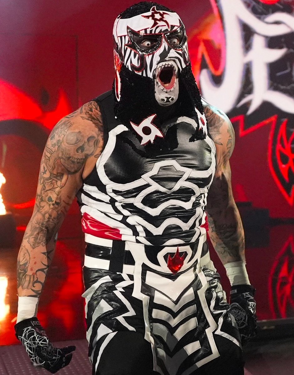 WrestlingWorldCC tweet media