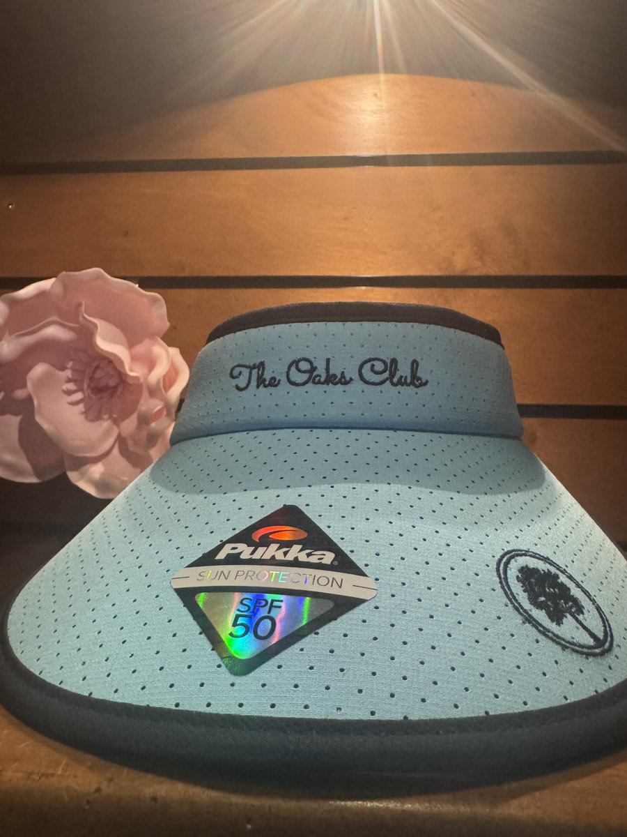 The Oaks Club at Valencia tweet media