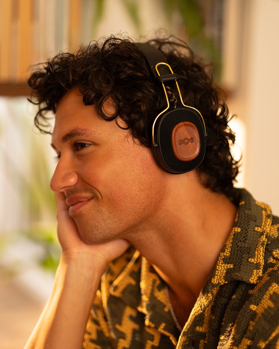 Your everyday headphones just got an upgrade. Positive Vibration Riddim combines eco-conscious materials with timeless design for every moment.

#HouseofMarley
#Headphones

bit.ly/PVRiddimHeadph…