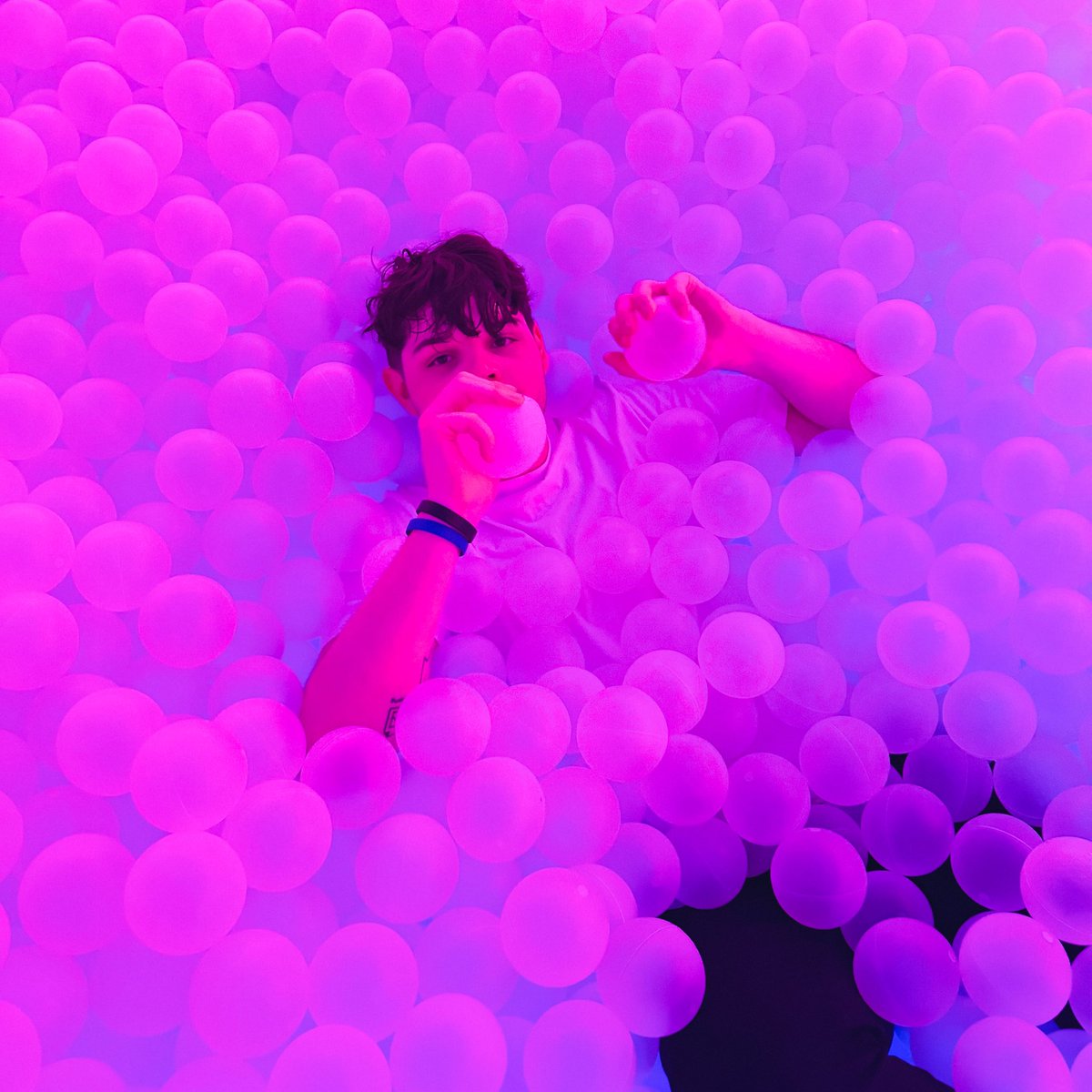 🫧

instagram.com/p/DE0UzEyO8oV/…