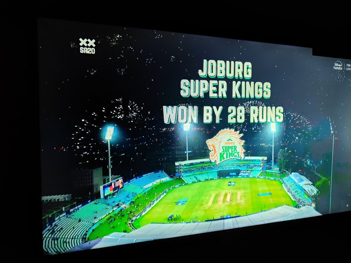 BSharan_6's tweet photo. Moments like these are why you trade your sleep for stumps and scream like crazy at unearthly hours! ☺️ @JSKSA20

#JSK #JSKvDSG #DSGvJSK #SA20 https://t.co/HT6eRDRu3O