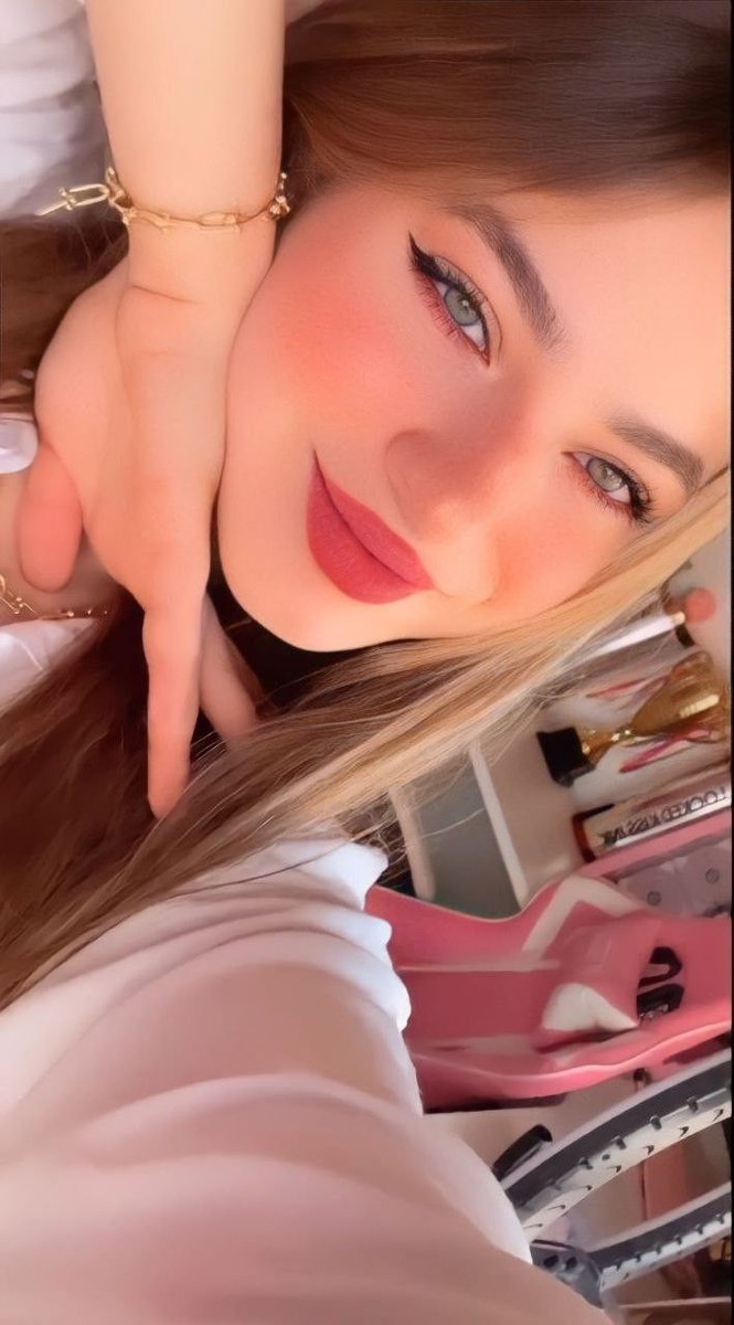الهام 🇩🇿❤🇩🇿 (@mimo_kl3546) on Twitter photo أصدق الناس وأرقهم شعوراً
من ينظر ما وراء الكلمات 
ويبصر ما وراء النظرات 
من يفهم إنكسار الروح في بحة الصوت
حزن القلب في إبتسامة الوجه❤ أصدق الناس وأرقهم شعوراً
من ينظر ما وراء الكلمات 
ويبصر ما وراء النظرات 
من يفهم إنكسار الروح في بحة الصوت
حزن القلب في إبتسامة الوجه❤