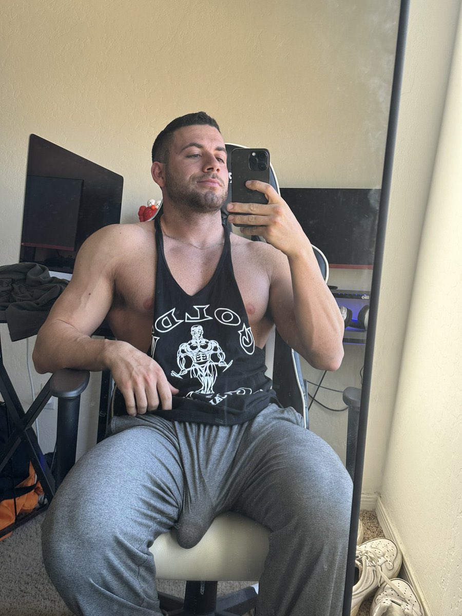 Shredzdaddz's tweet photo. Let’s RT https://t.co/BNIKUWZ9P3