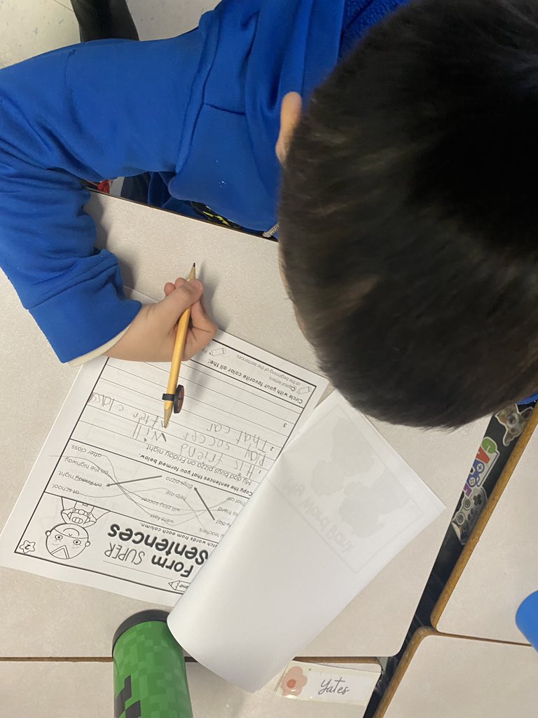 InvernessECA's tweet photo. Ms. Charlene’s class has been hard at work practicing how to write good sentences!  They’re learning to craft sentences with strong structure, and attention to detail.

#SRCECatchAWriter
@SRCE_Literacy #SRCEForTheLoveOfLiteracy2025 https://t.co/rYepdpvWu0