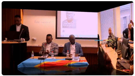kinshasaweb's tweet photo. #LeSaviezVous #DevoirDeMémoire #RwandaUgandaCrisis #MappingReport #CrimedeGuerre #Genocidecongo #AFDL #Maniéma #TingiTingi #Kitona #Kabarebe #M23 #MzeeKabila #EddyKapend #AssassinatLaurentKabila #GeorgesMIRINDI
GEORGES MIRINDI 1ere PARTIE LA MORT DE LAURENT DESIRÉ KABILA, NE NIE... https://t.co/do8rEWxVKI via @YouTube