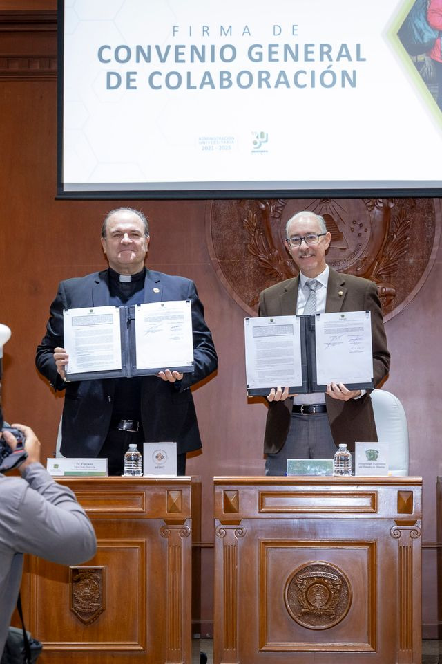 JesKatAF's tweet photo. La UAEMéx y la Universidad Anáhuac México firmaron un Convenio General de Colaboración que generará cambios e iniciativas a favor de la educación y la investigación.
#JesKat #SomosUAEMéx https://t.co/loAuz9nivy