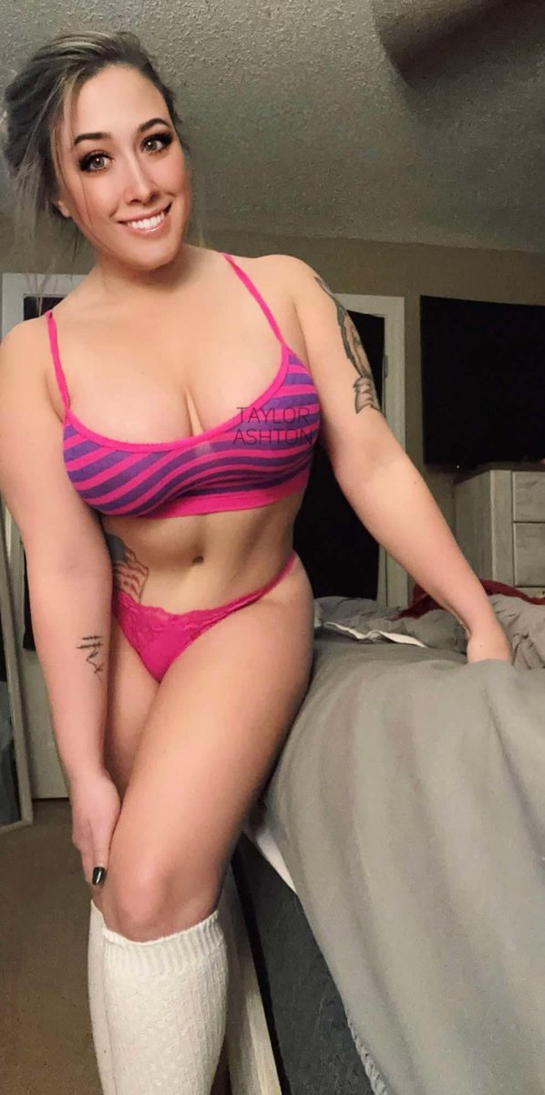 Titty Tuesday 💖