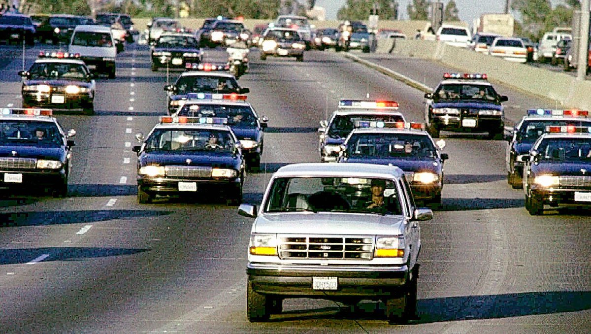 L_heff97's tweet photo. @NHLBruins Bruins Ford Bronco Horse power play and the Ford Bronco is just: https://t.co/OfgKTxd1tJ