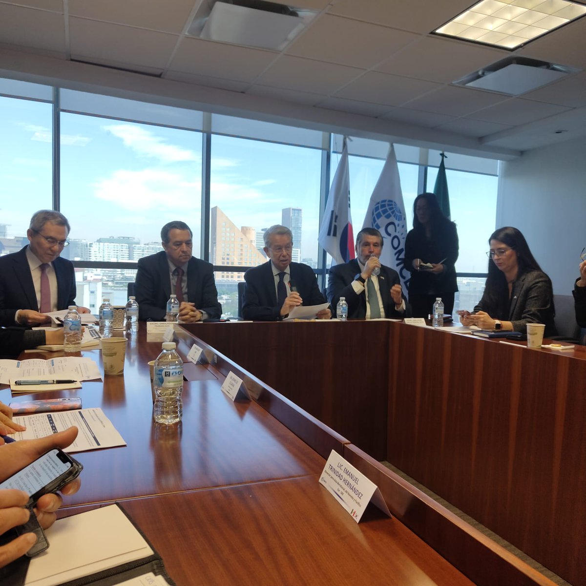 algravez's tweet photo. I had the privilege of representing KIA Mexico at the 2025 Mexico-South Korea Bilateral Business Committee organized by COMCE. The event included Amb. Huh and Amb. Peñafiel,  the future economic integration between South Korea and Mexico is exceptionally promising. https://t.co/k35K65BQ7B