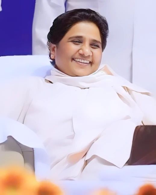 देश में सामाजिक परिवर्तन की महानायिका, बहुजन समाज पार्टी की राष्ट्रीय अध्यक्ष एवं पूर्व मुख्यमंत्री उत्तर प्रदेश माननीया बहन कुमारी मायावती जी के 69 वे जन्मदिवस के शुभ अवसर पर हार्दिक बधाई एवं मंगलकामनाएं
#जन्मदिन_मुबारक_हो_बहनजी
#HappyBirthdayIronladyBahanji