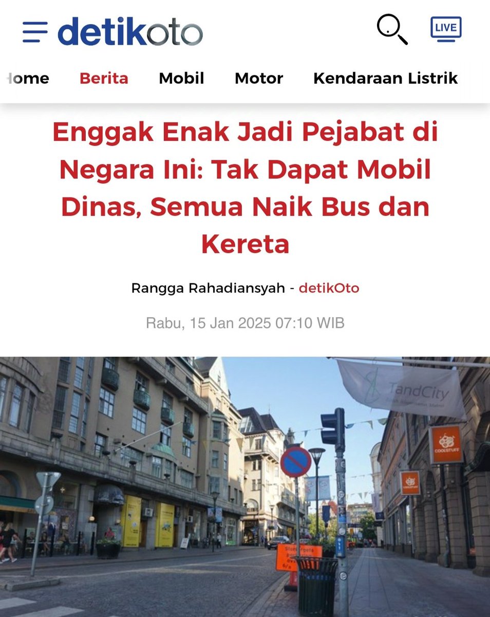 SantorinisSun's tweet photo. Naaah!
Digaji ama uang rakyat...
Jadi ya pada tau diri dikitlah ya.
Itu disana tapinya...
Ga tau kalo disini sih. https://t.co/2TUkC0rjhN