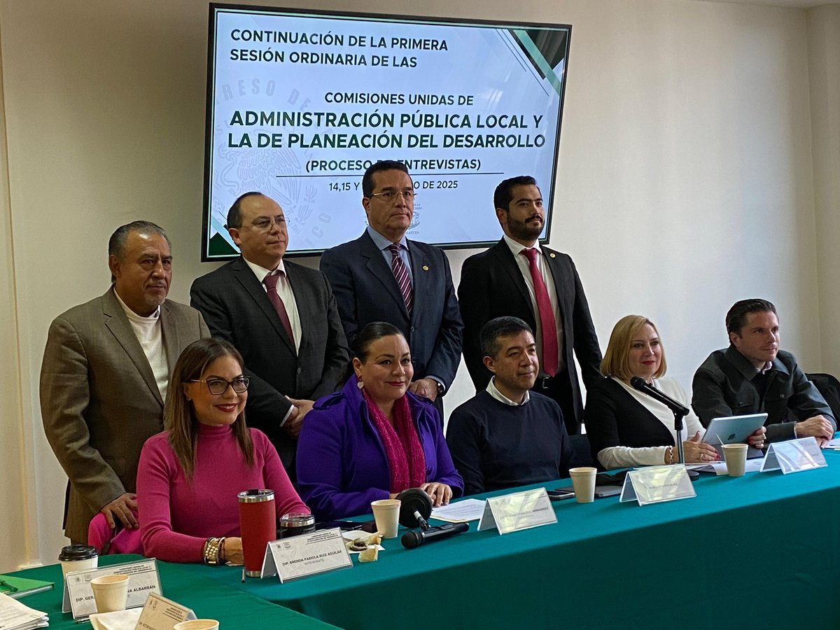 PabloTrejoIzt's tweet image. Hoy iniciamos entrevistas con aspirantes al Comité de Selección del #IPDP. 
Destaqué la importancia de un proceso transparente para elegir perfiles con visión estratégica y compromiso ético que garanticen un desarrollo sustentable y equitativo para nuestra #CDMX.  #Transparencia