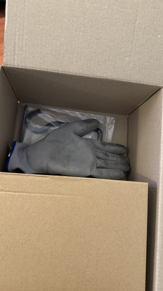 𝙈𝙖𝙭𝙞𝙢𝙪𝙨 𝘿 𝙈 tweet media