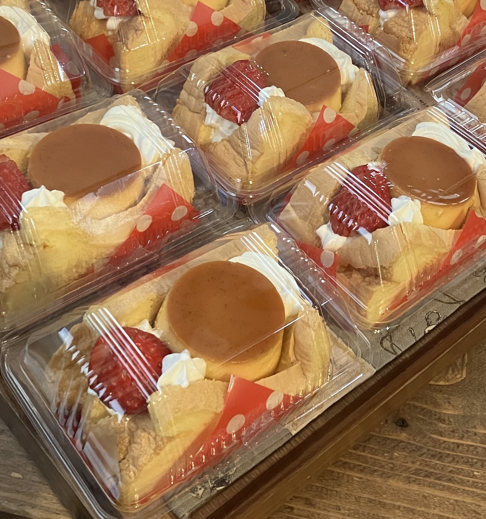 シフォンケーキ専門店ファボリ on X: シフォンケーキ専門店ファボリ on X: