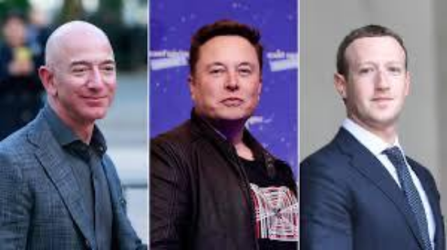 MarkfromSeattle's tweet photo. @LauraLoomer 
Bezos, Musk and Zuck are all going to be sitting in a prominent location for Trump's Inauguration. Who won't be sitting there is you and all the other MAGA who worked to get him elected. Why? Because he used you all like he uses everyone. Enjoy your shit sammich! 💩 https://t.co/zTzK6WH0QE