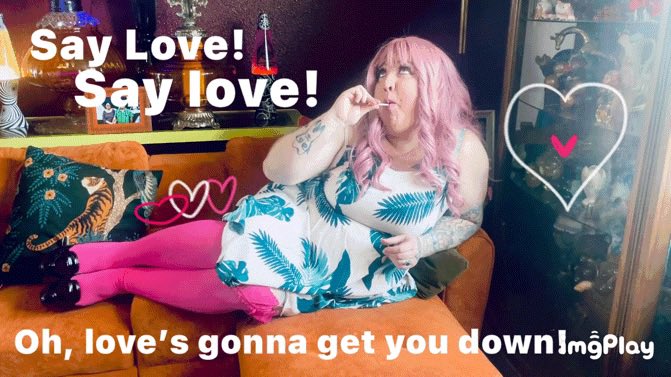 Sucking too hard on your lollipop #lips #pinkLips