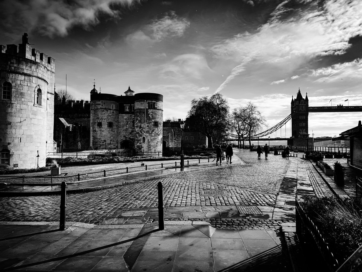 thelivewire72's tweet photo. London life #london #londonlife https://t.co/jGKvtMjzb0