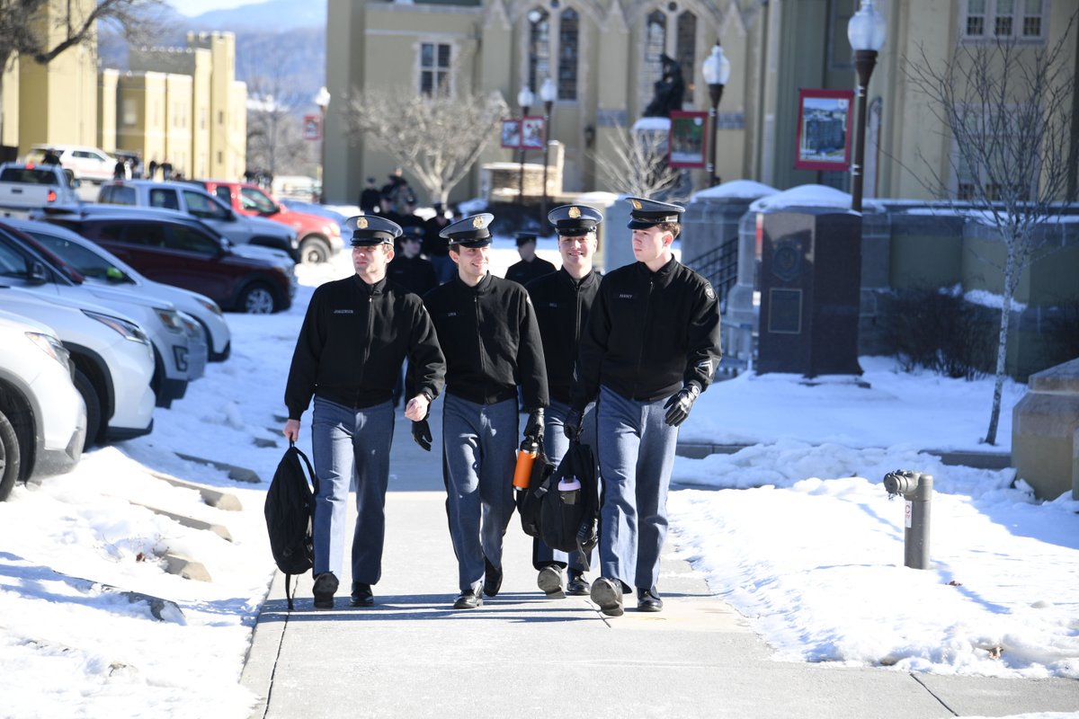 VMI1839's tweet image. It’s day one of the spring semester at VMI! 📚

#VMI #SpringSemester #CadetLife
