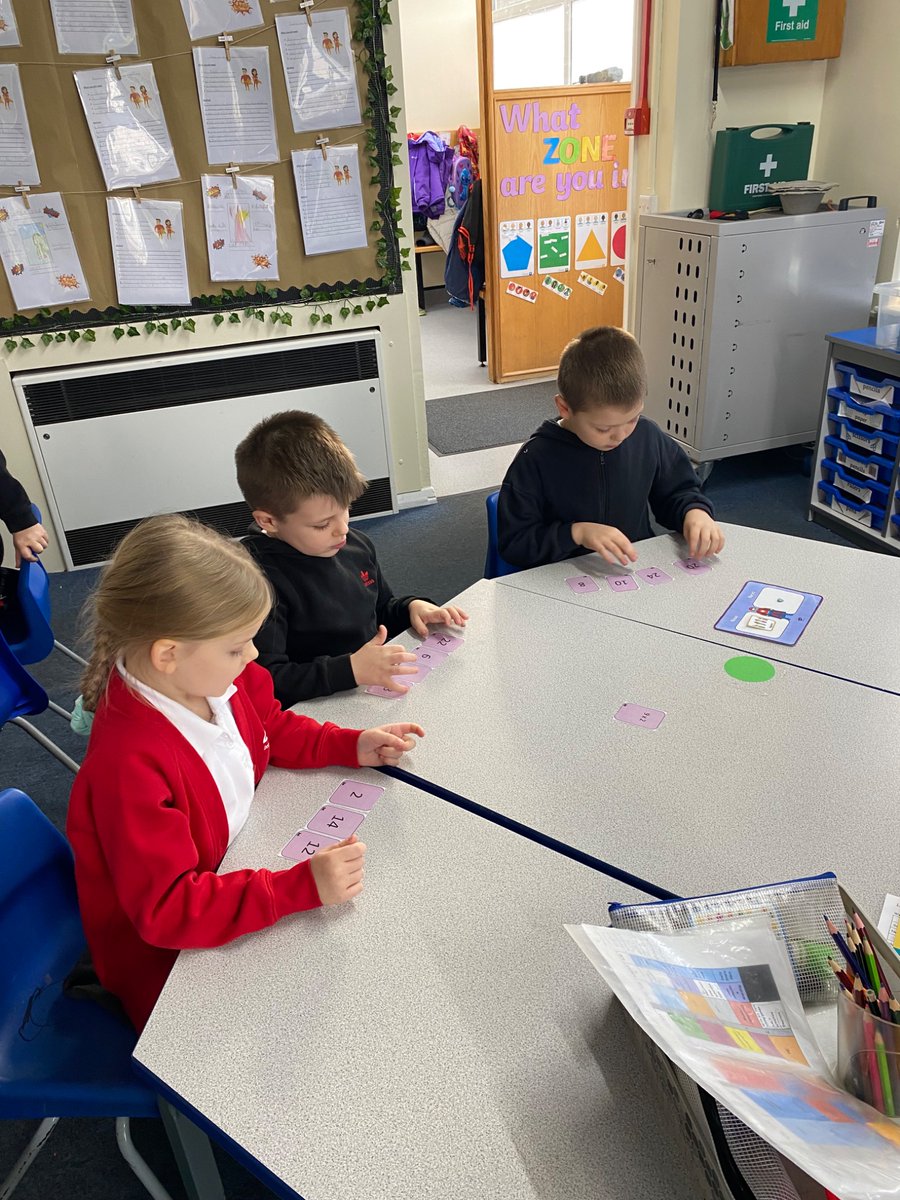 StAntsShipley's tweet photo. Super maths work in class 2 today, working on 2 times tables #teamsas https://t.co/k7ydaPjHzk