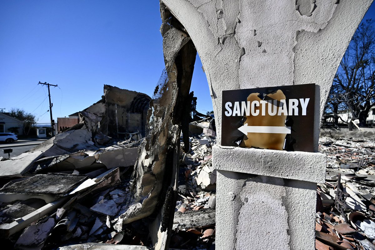 Altadena community Church destroyed by the Eton fire  in Altadena. So much destruction it’s hard to describe #eatonfire #altadena #wildfires #destruction