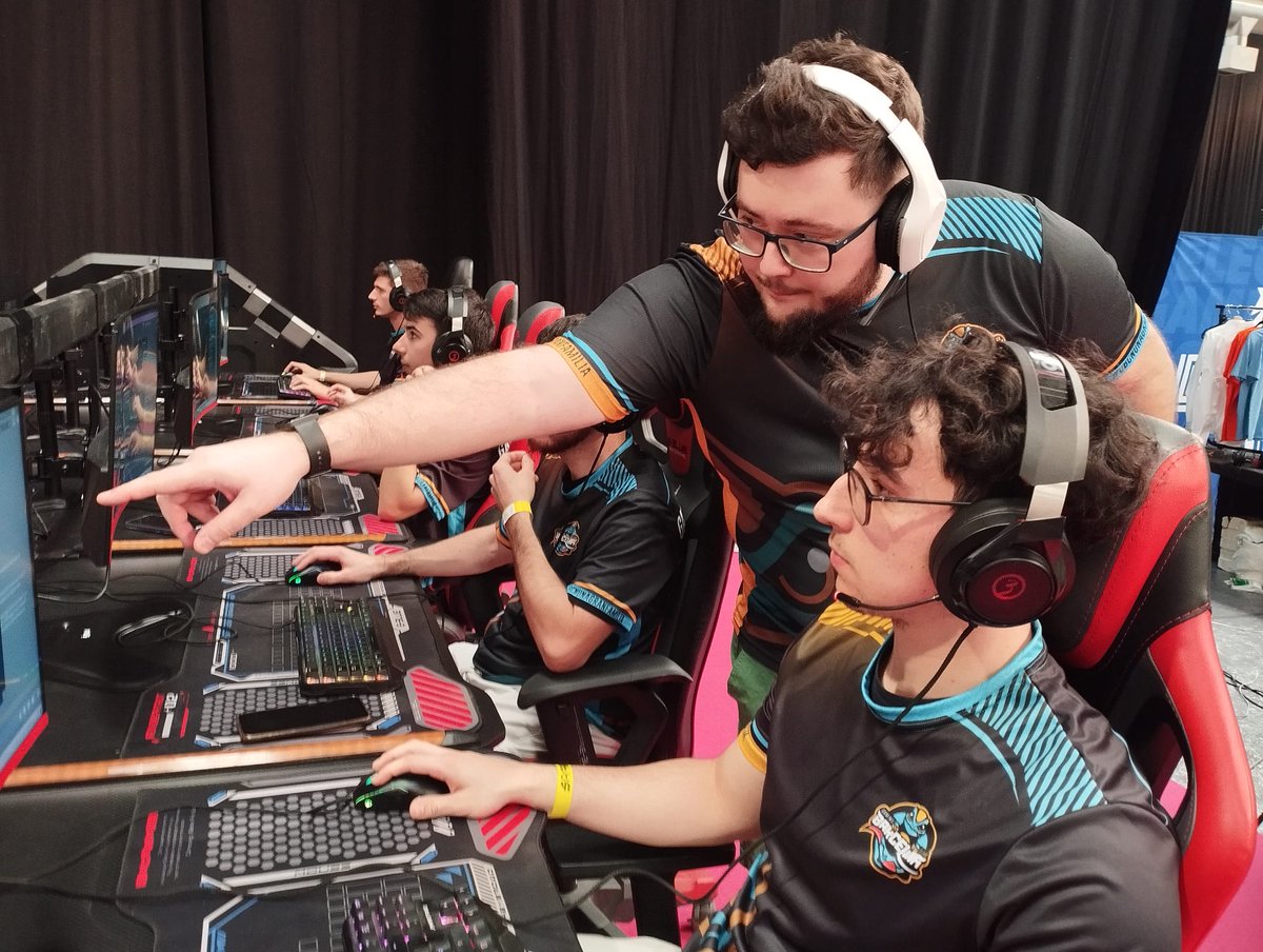 Gaming Barcelona eSports Club tweet media