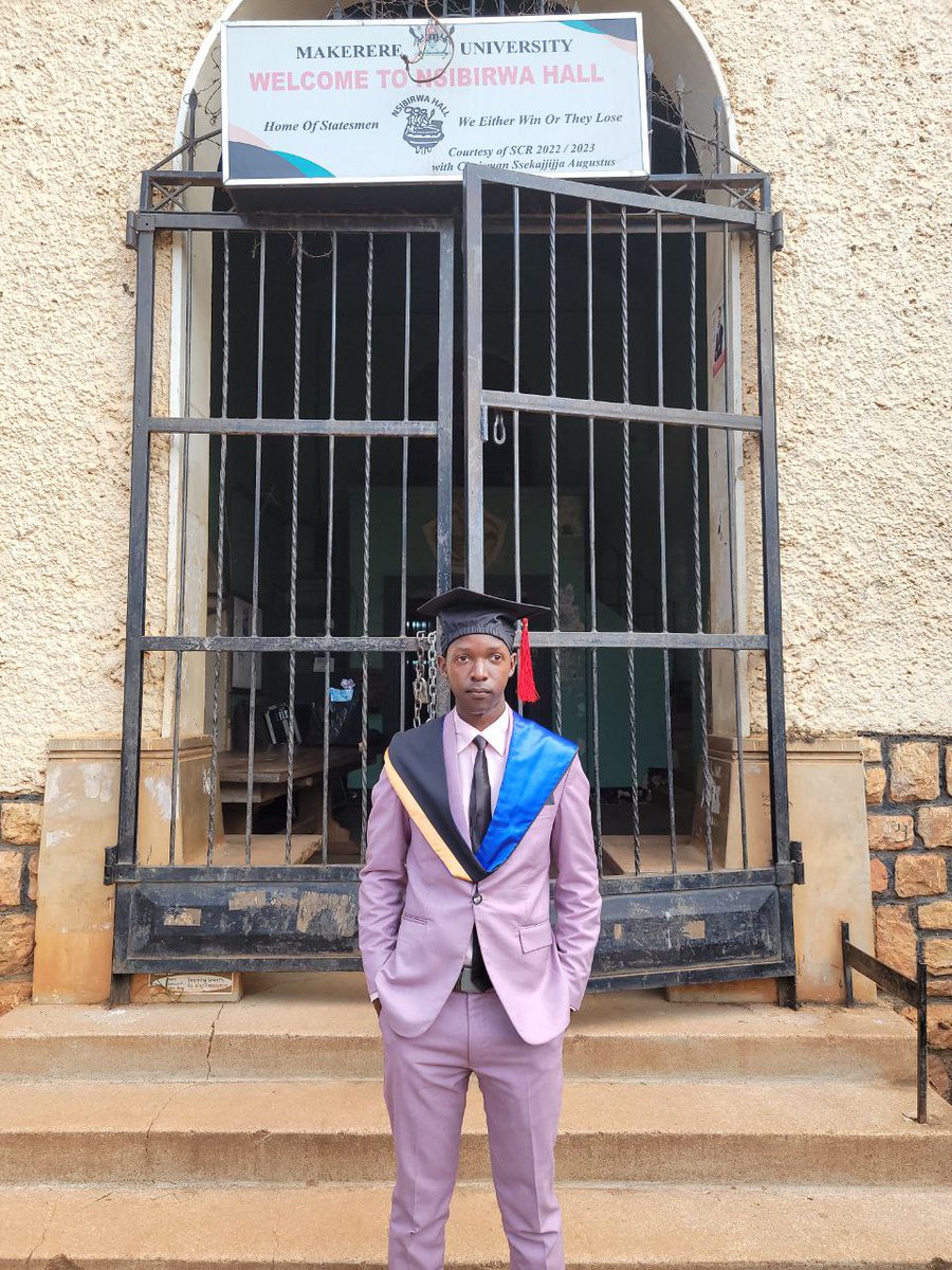 davidguntalk_'s tweet image. I graduated from Makerere University with a bachelor&apos;s degree in actuarial Science Congratulations to me!
#75MakGraduation