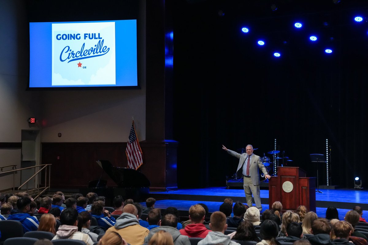 It was wonderful hearing from our new President, R.D. Saunders, for the first time in chapel this morning. He challenged our students out of Zechariah 4 “Do not despise these small beginnings, for the Lord rejoices to see the work begin…” Please join us in prayer for this year.