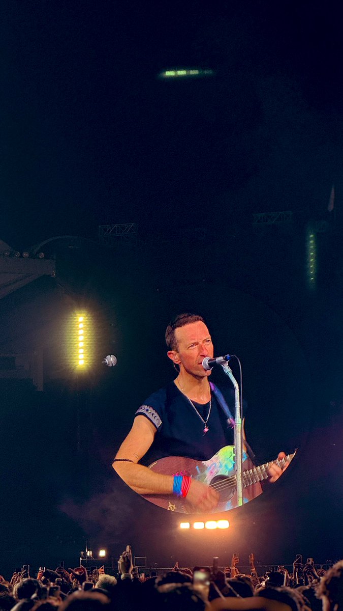 Azad_Yari's tweet photo. Coldplay ✨ - Abu Dhabi 🇦🇪 https://t.co/K5wIbho7L3