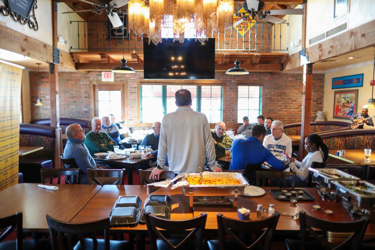 MTCoachNick's tweet image. Thank you to the Optimist Club for having me out today to chat about our team. Can't wait to see y'all Saturday in the Murphy Center!