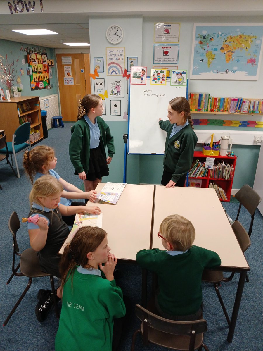 Bright Leaders (@brightleadersuk) on Twitter photo These 3 legends from <a href="/stpetersfarn/">St.Peter's Farnworth 👩🎓💚💙❤️✨</a> came to <a href="/BrightLeadChris/">Chris Reddy FCCT</a> with an idea.
'We want to help KS1 children improve their reading.' 📚
They've now set up a reading support session with Yr1 children. 💥
#LeadWithCourage 💪
#BrightLeaders 💡 These 3 legends from <a href="/stpetersfarn/">St.Peter's Farnworth 👩🎓💚💙❤️✨</a> came to <a href="/BrightLeadChris/">Chris Reddy FCCT</a> with an idea.
'We want to help KS1 children improve their reading.' 📚
They've now set up a reading support session with Yr1 children. 💥
#LeadWithCourage 💪
#BrightLeaders 💡