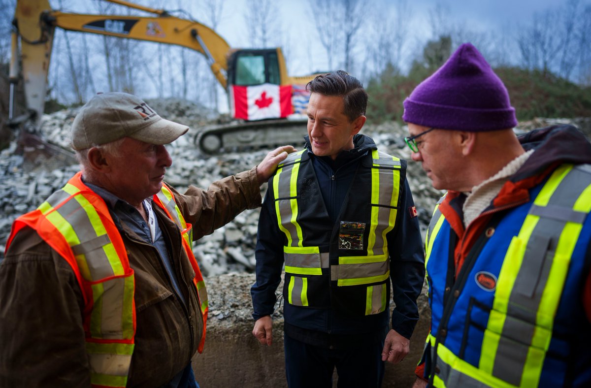 In Nanaimo with common sense Conservative candidate <a href="/KronisTamara/">Tamara Kronis 🇨🇦</a> to meet with the workers at K2 Stone, who process beautiful natural stone materials for homes and spaces.

Common sense Conservatives will axe Trudeau's job-killing tax hike on small businesses altogether so 🇨🇦's