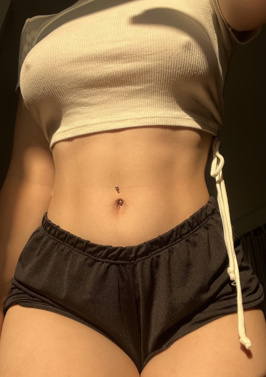euamamae's tweet photo. me da uma nota de 0 a 10? 😝 https://t.co/KwVnGAi3pN