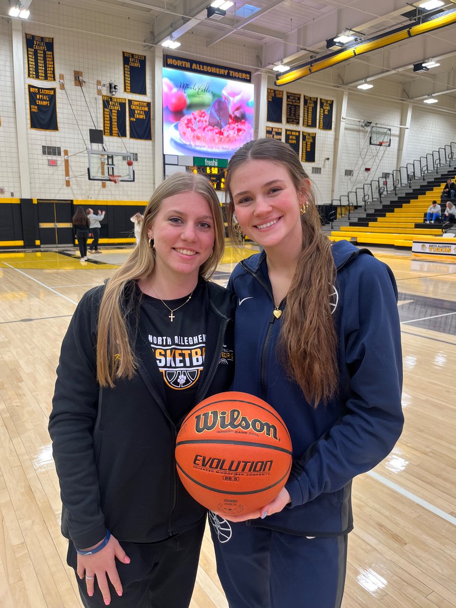 Yet another Slaam meet up, in advance of tonight’s Butler vs. NA matchup!!
<a href="/nkinross26/">Natalie Kinross</a> <a href="/averymaier31/">Avery Maier</a>