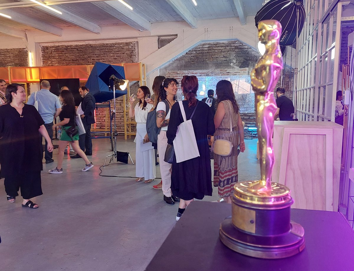 UDLA_CL's tweet image. [AHORA] #Investigación Lanzamiento proyecto UDLA+i: Diseño e Implementación de un Ecosistema de Innovación para el Fortalecimiento de la I+D+i+e y TT en UDLA, con foco en la Sustentabilidad. ⭐Un hito al ser el primer fondo #InES de @ANID_Chile adjudicado por nuestra universidad.