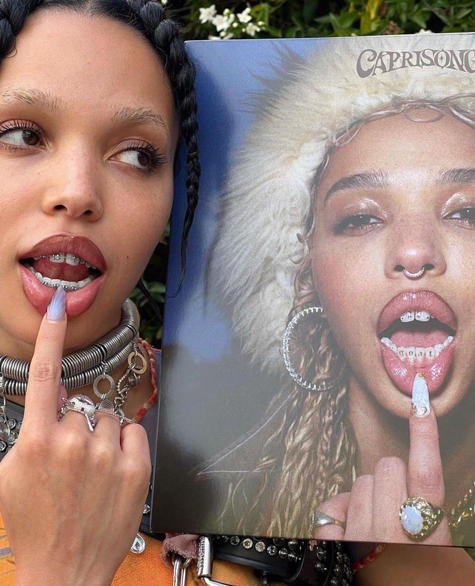 best of fka twigs tweet media